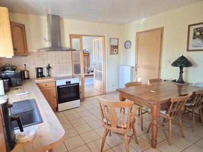 Maison - 108 m² - 4 pièces