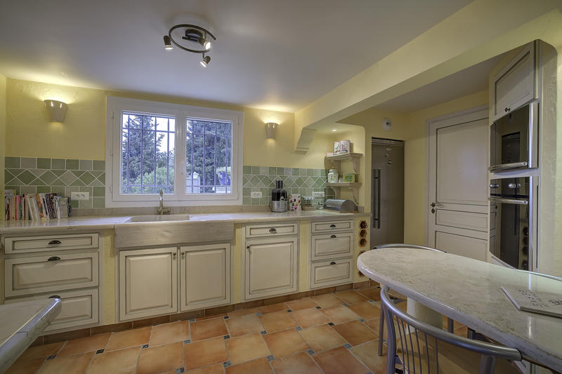 Villa - 170 m² - 5 pièces