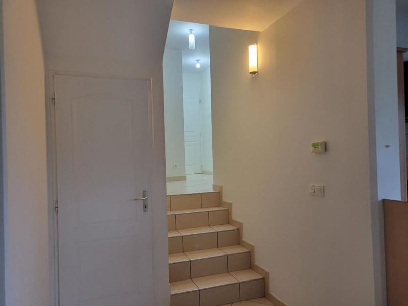 Maison - 147 m² - 8 pièces