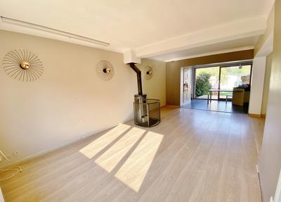 Maison - 88 m² - 5 pièces