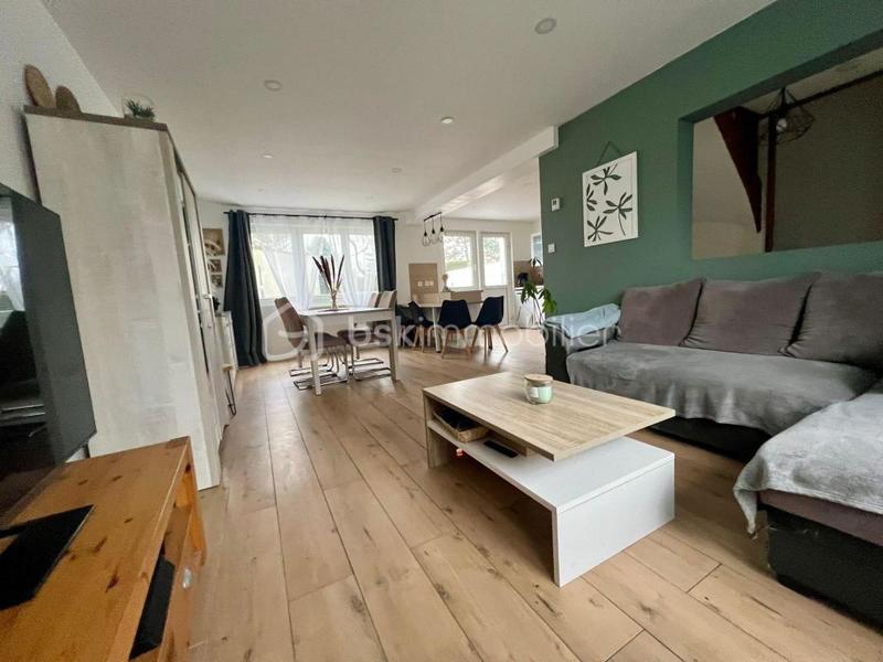 Maison - 87 m² - 5 pièces