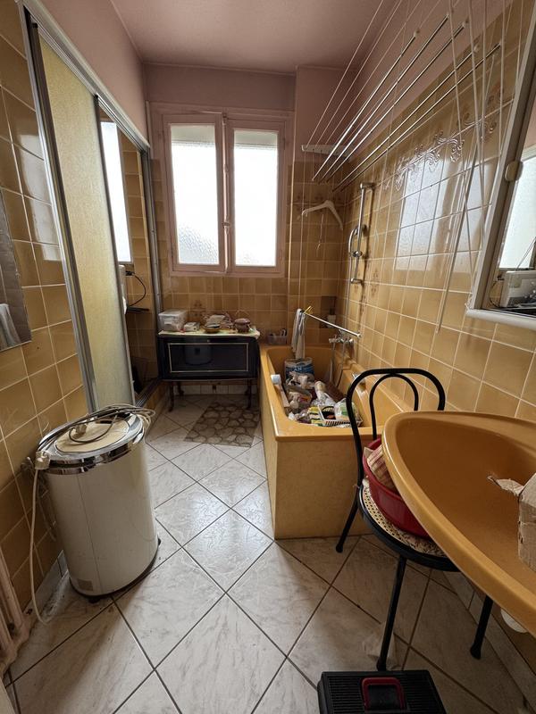 Appartement - 75 m² - 4 pièces