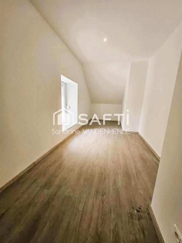 Maison - 180 m² - 6 pièces