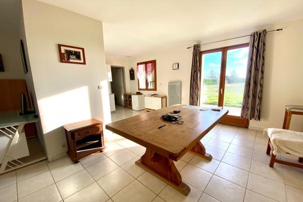 Maison - 85 m² - 5 pièces