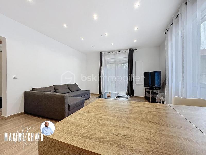 Maison de ville - 82 m² - 4 pièces