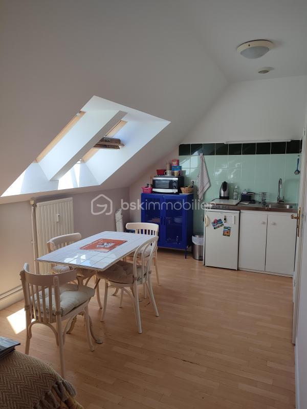 Studio - 37 m² - 1 pièce