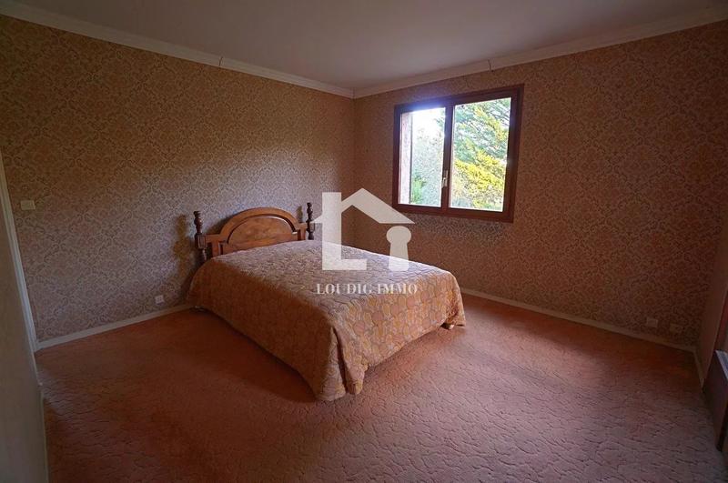 Villa - 174 m² - 6 pièces