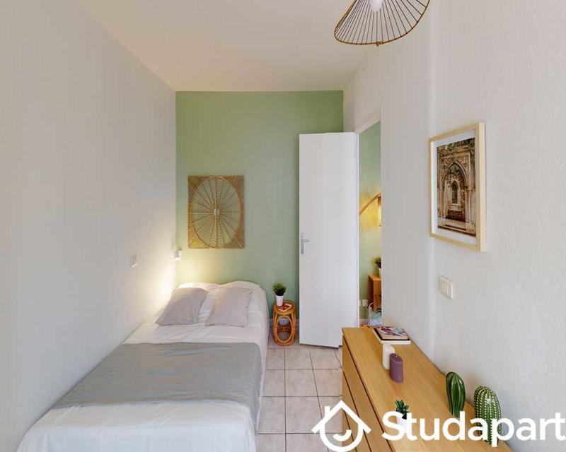 Chambre - 30 m² - 1 pièce