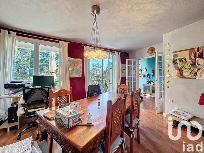 Maison - 400 m² - 21 pièces