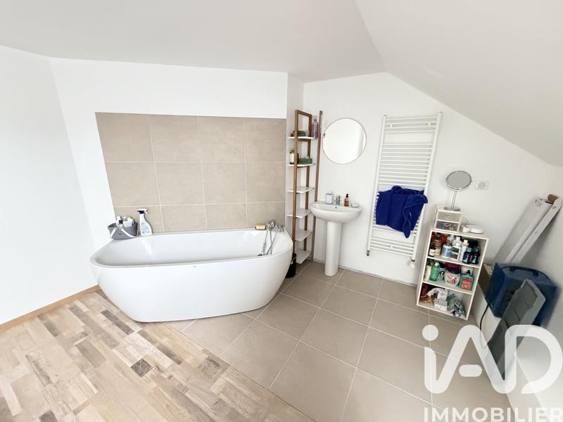 Maison - 165 m² - 5 pièces