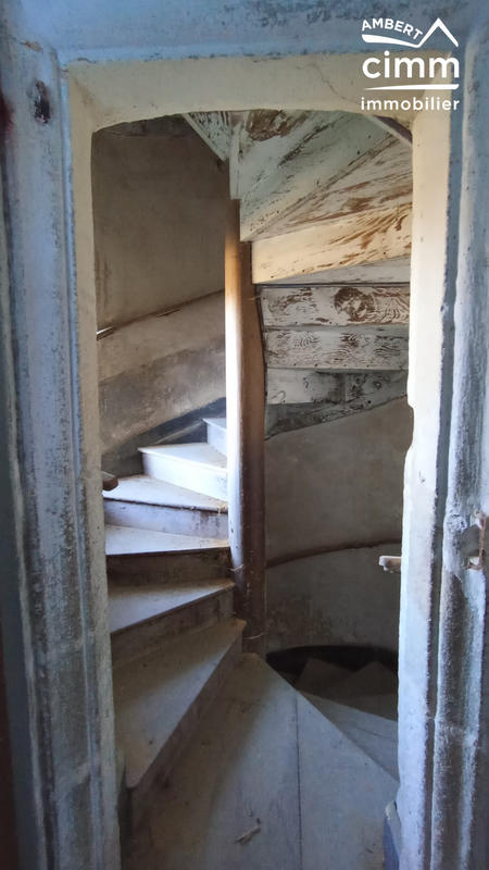 Maison - 110 m² - 7 pièces