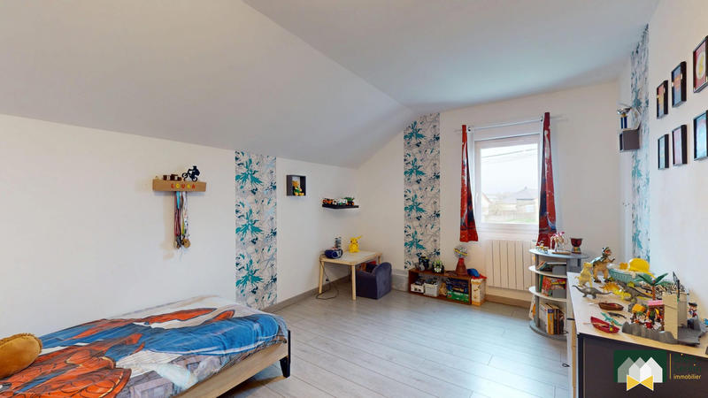 Maison - 128 m² - 6 pièces