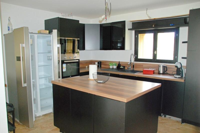 Maison - 222 m² - 10 pièces