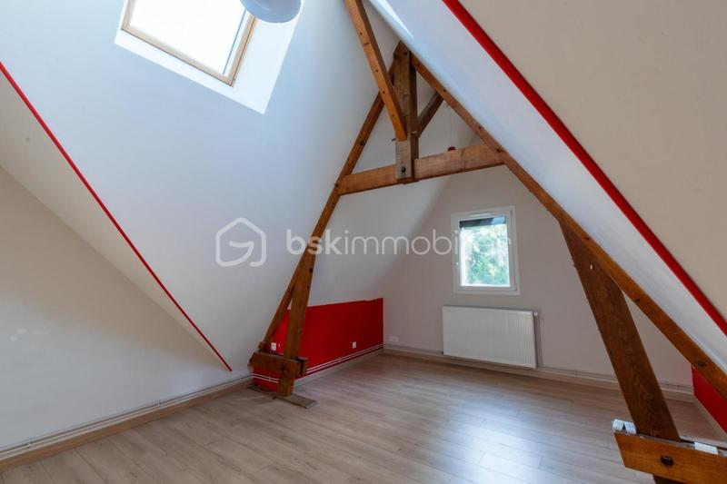 Demeure - 210 m² - 9 pièces