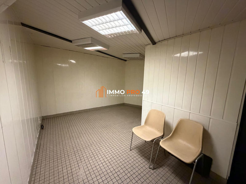 Local commercial - 330 m²