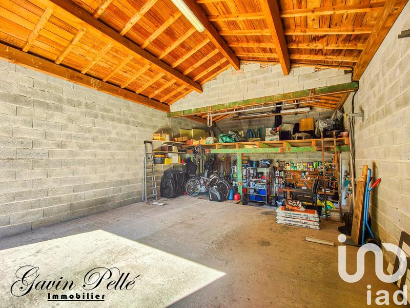 Maison - 210 m² - 7 pièces