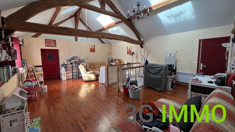 Maison - 170 m² - 7 pièces