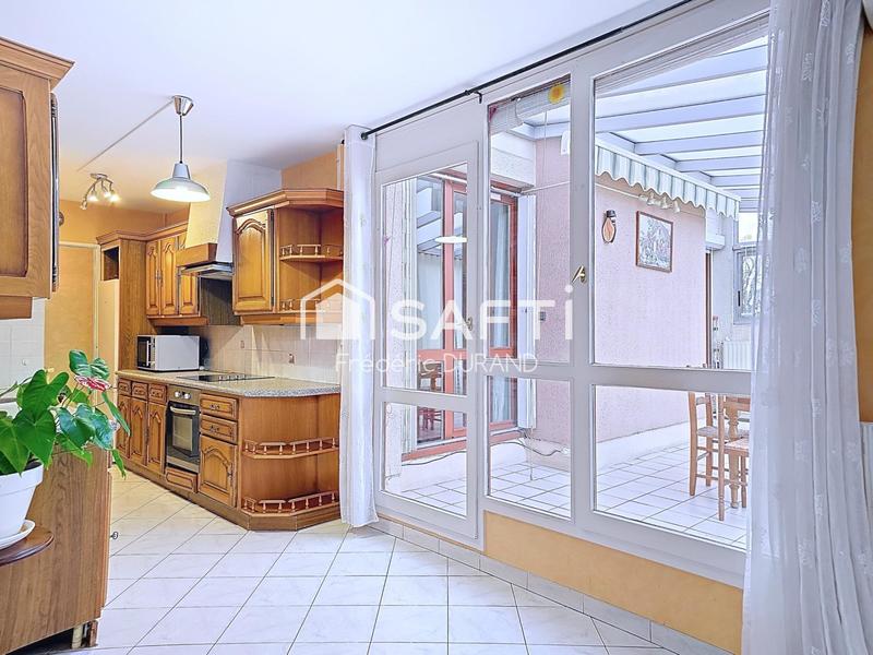 Appartement - 81 m² - 3 pièces