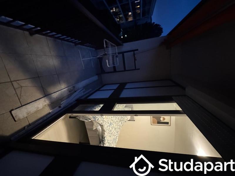 Chambre - 11 m² - 1 pièce