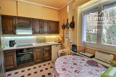 Maison - 278 m² - 7 pièces