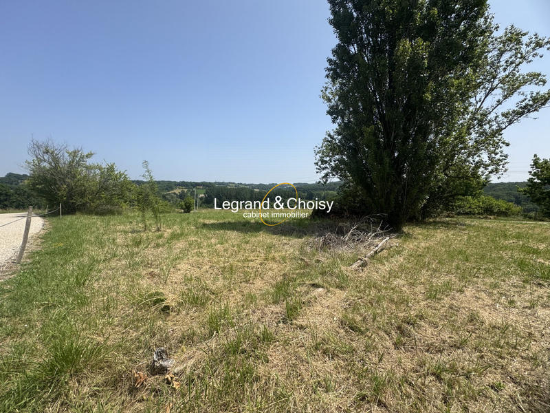 Maison - 260 m² - 1 pièce