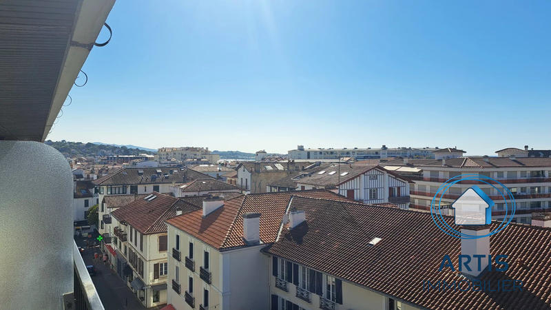 Appartement - 98 m² - 3 pièces