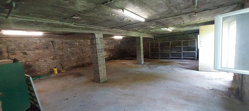 Maison - 99 m² - 5 pièces