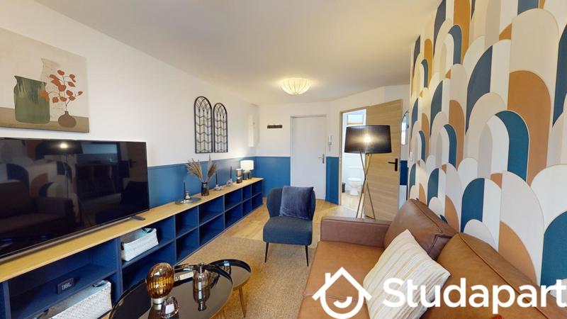 Chambre - 11 m² - 1 pièce