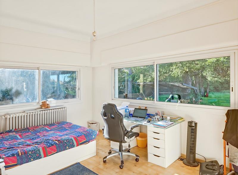 Maison - 204 m² - 7 pièces