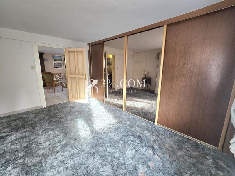 Demeure - 145 m² - 7 pièces