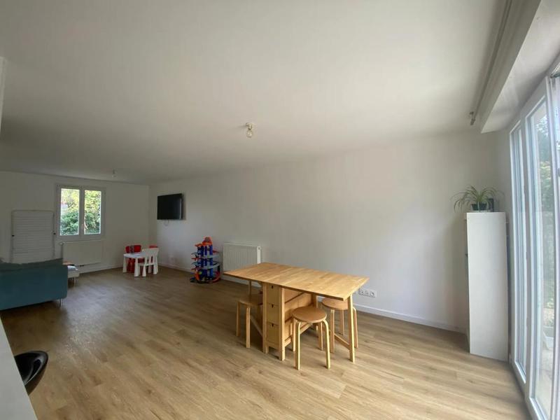 Maison - 147 m² - 6 pièces
