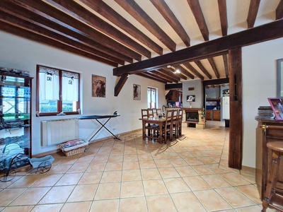 Maison - 195 m² - 6 pièces