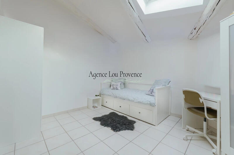 Maison traditionnelle - 76 m² - 3 pièces