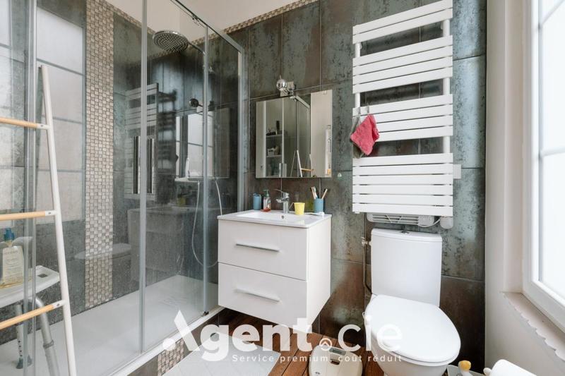 Appartement - 82 m² - 3 pièces