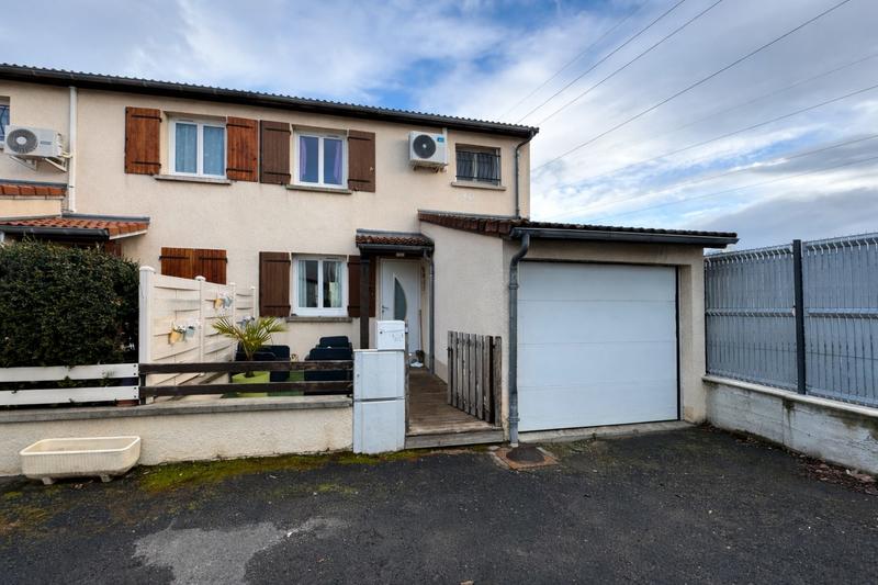 Maison - 90 m² - 4 pièces