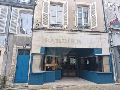 Local commercial - 270 m² - 6 pièces