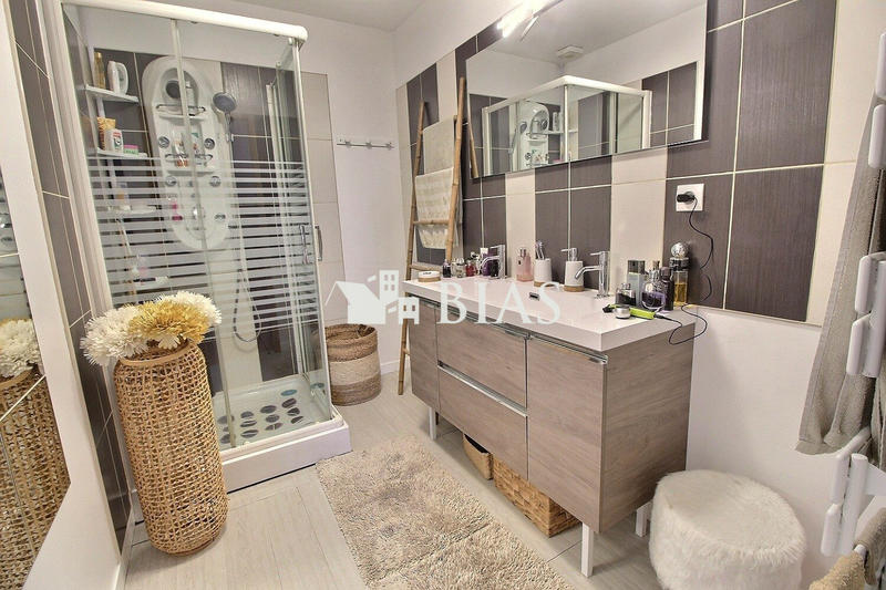 Maison contemporaine - 154 m² - 5 pièces