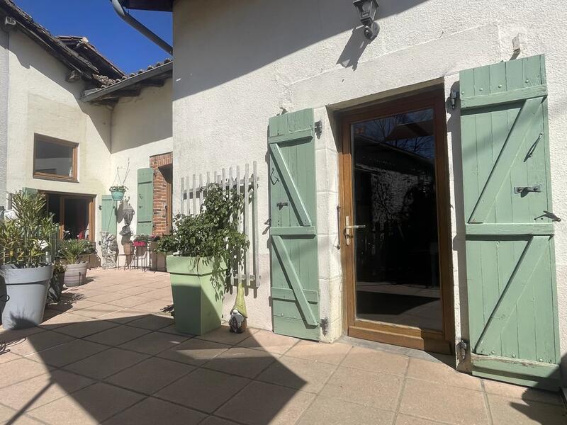 Maison de village - 119 m² - 6 pièces