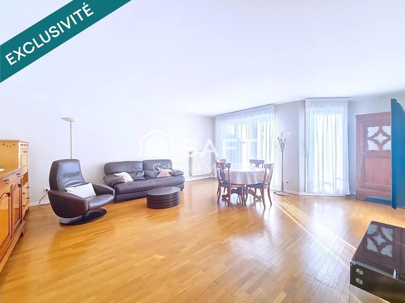 Appartement - 99 m² - 5 pièces