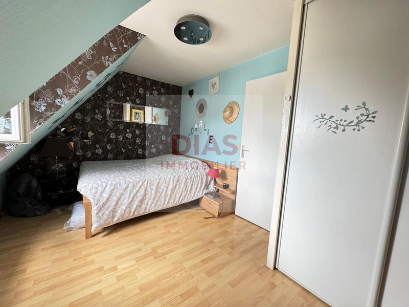 Maison - 95 m² - 1 pièce