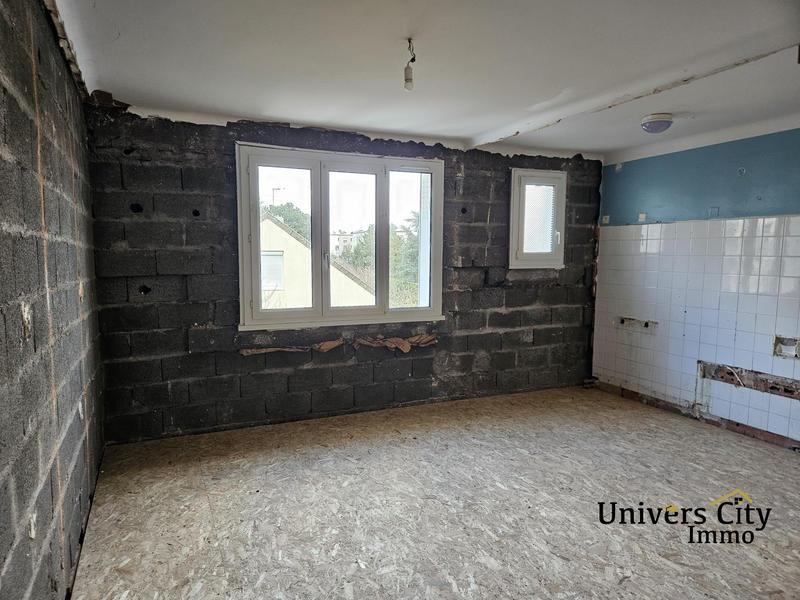 Maison - 75 m² - 4 pièces