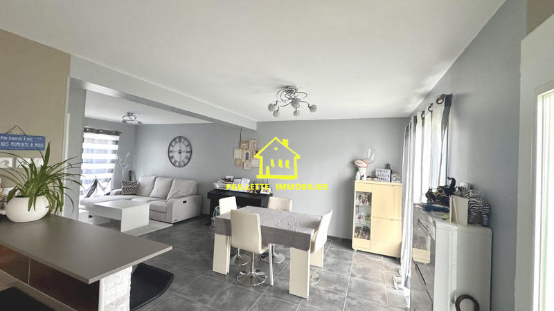 Maison - 98 m² - 5 pièces