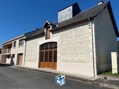 Maison ancienne - 190 m² - 6 pièces