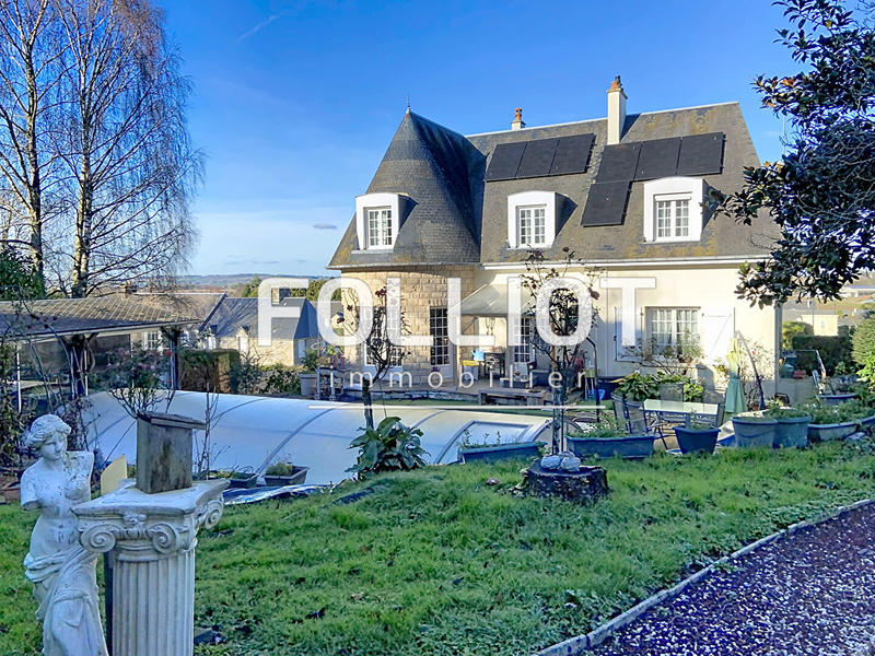 Maison - 174 m² - 5 pièces