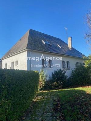 Propriété - 264 m² - 11 pièces