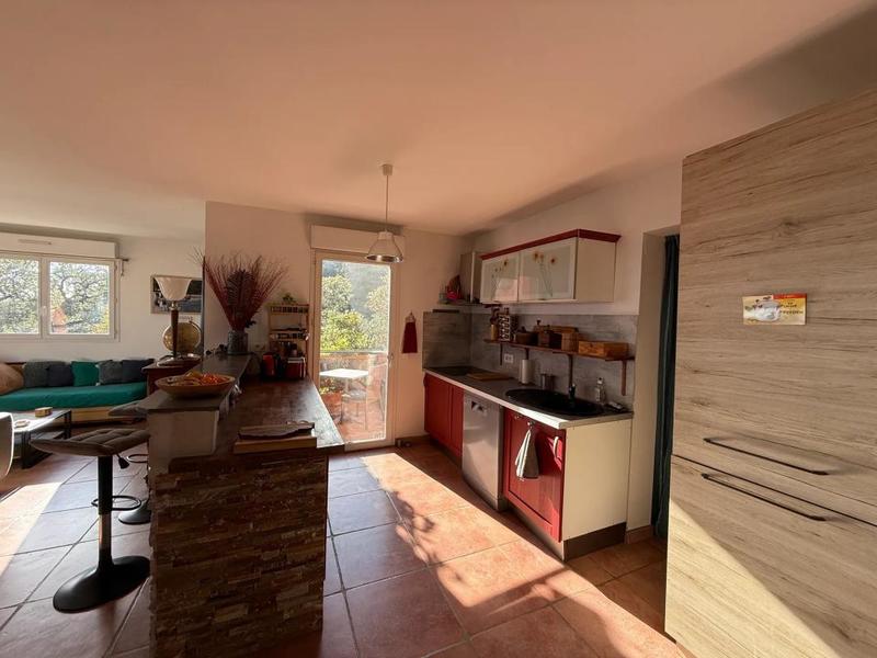 Maison - 106 m² - 7 pièces