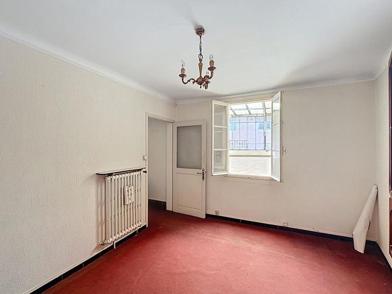 Immeuble - 240 m² - 10 pièces