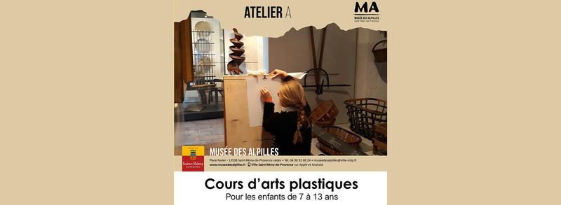 Cours d'arts plastiques au Musée des Alpilles