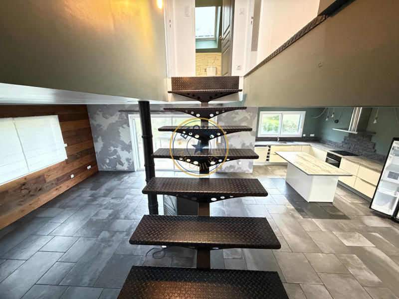 Maison - 131 m² - 5 pièces