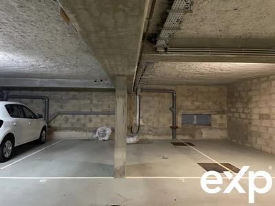 Parking / Garage - 24 m²